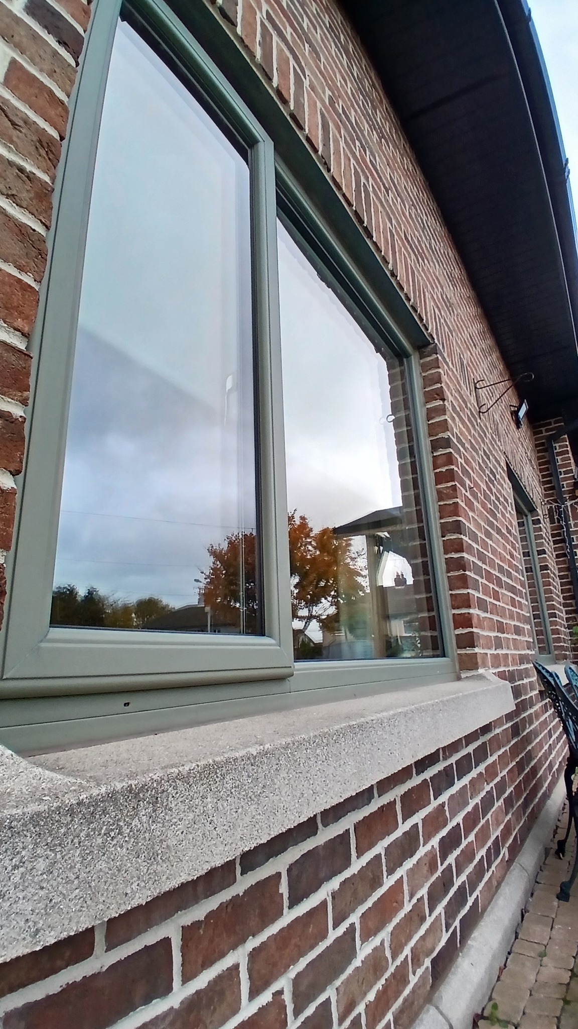 Streak-free window cleaning